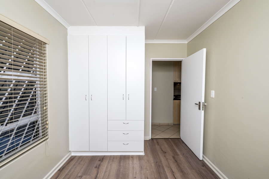 2 Bedroom Property for Sale in Buh Rein Estate Western Cape